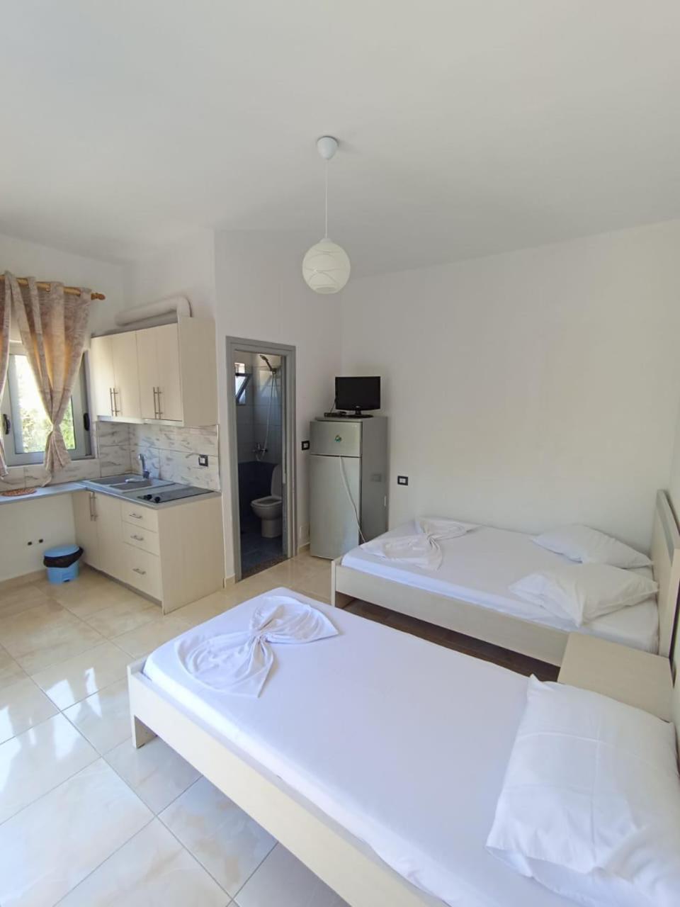 Alinani Apartments Ksamil Phòng bức ảnh